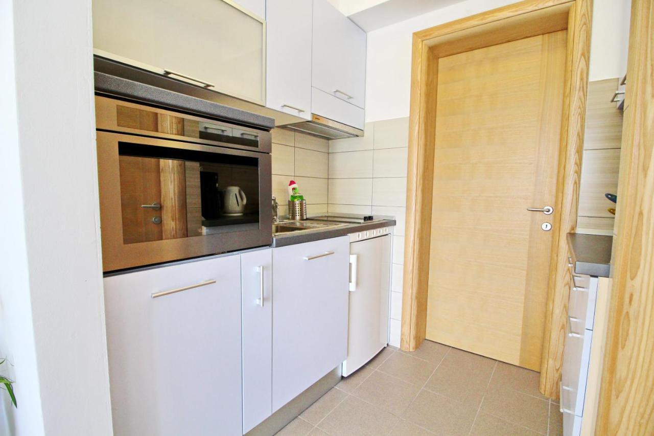 Apartments Gusti Драче Экстерьер фото
