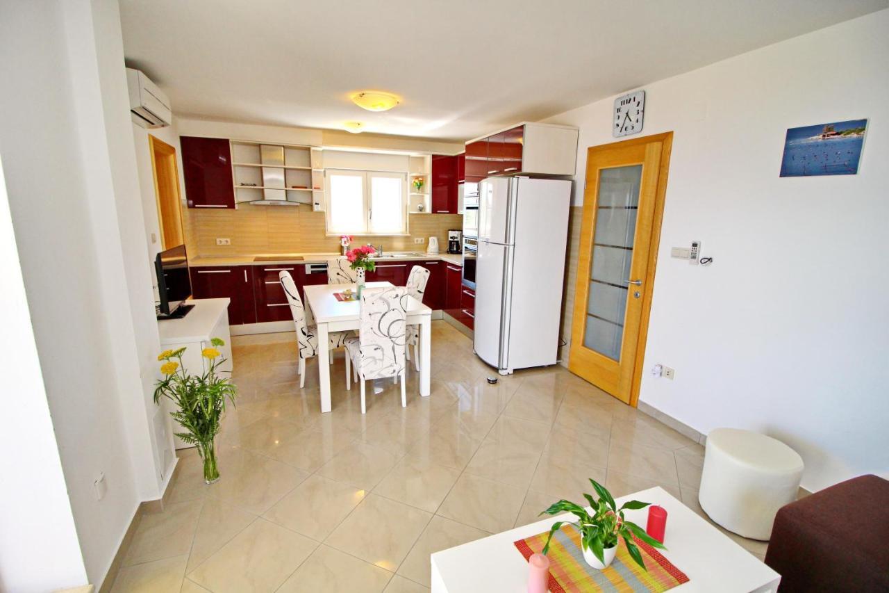 Apartments Gusti Драче Экстерьер фото