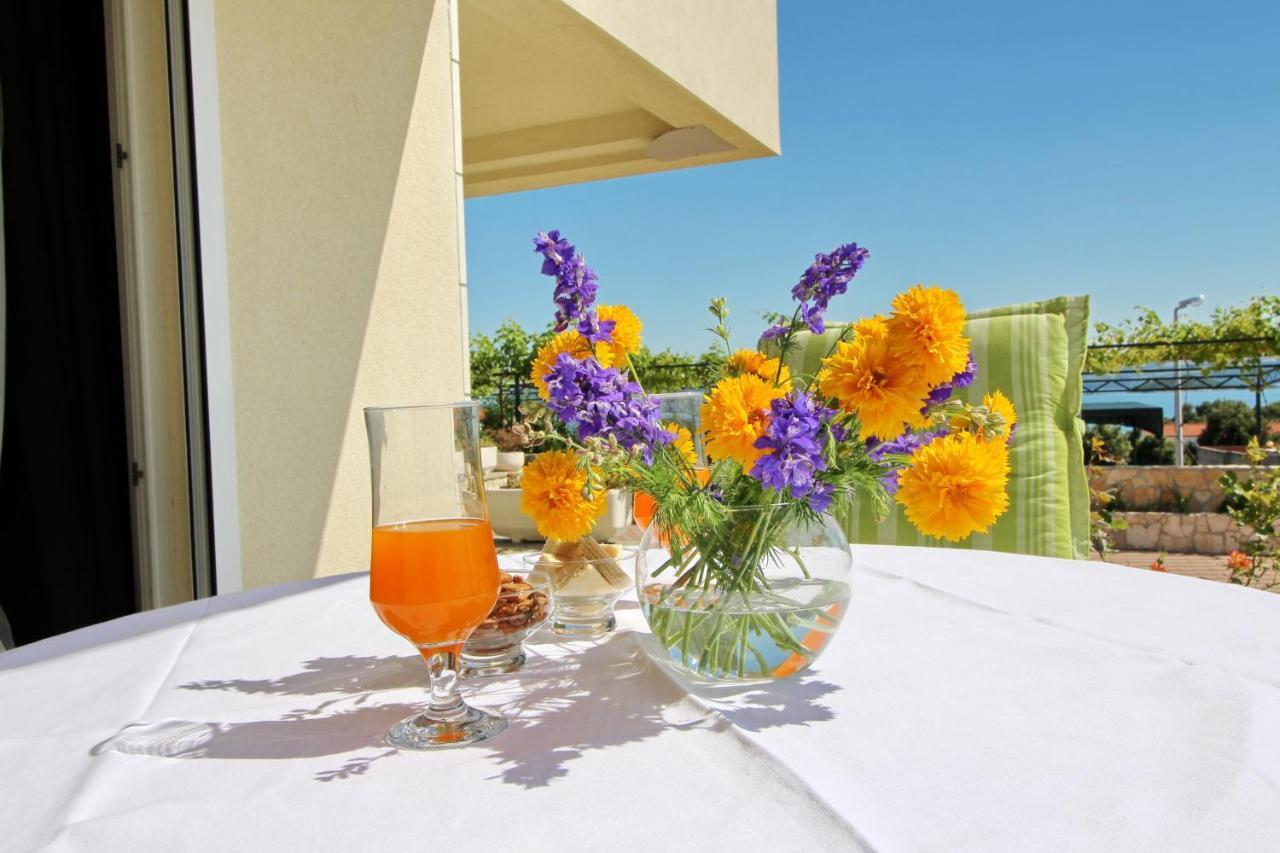 Apartments Gusti Драче Экстерьер фото