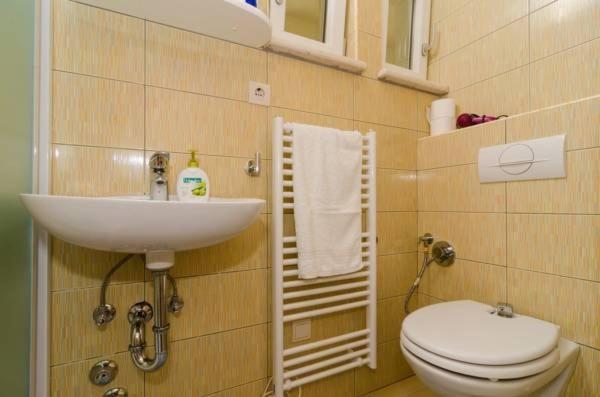 Apartments Gusti Драче Экстерьер фото